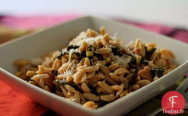 Risotto À L'Orzo Avec Chou Frisé Et Saucisse De Poulet