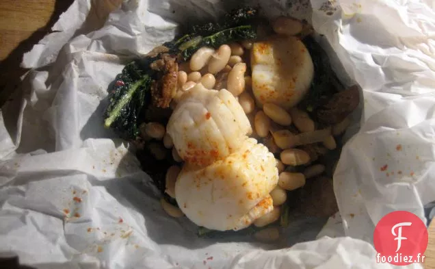 Chou Frisé, Andouille, Pétoncle, Haricot Blanc Et Piment D'esplette - I