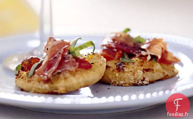 Pizzette à la Fontina, Tomate, Basilic et Prosciutto