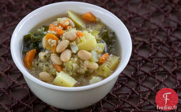 Ragoût De Quinoa, Haricots Blancs Et Chou Frisé