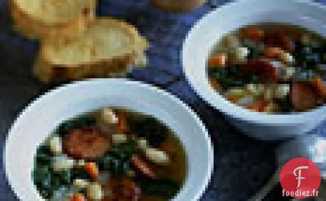 Soupe de Chou Frisé et de Haricots Blancs