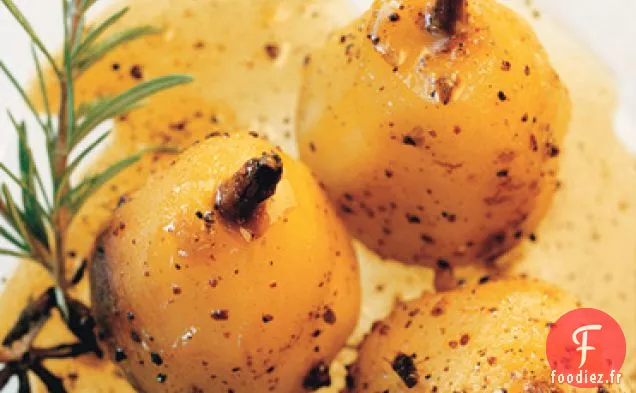 Poires Épicées aux Oranges et Sauce Caramel