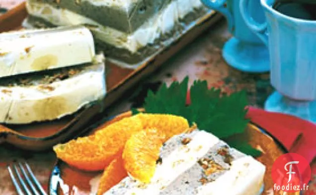 Torte de Crème Glacée au Café et au Turron avec Oranges au Miel et à l'Eau-de-Vie