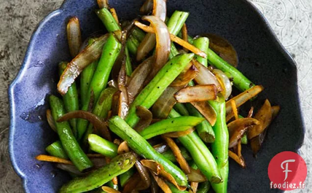 Haricots Verts Sautés au Gingembre et aux Oignons