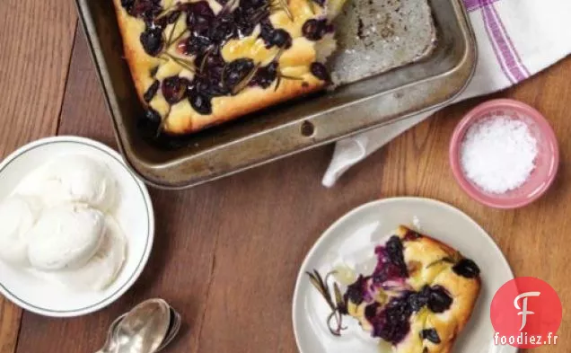 Focaccia au Raisin Concord et au Romarin