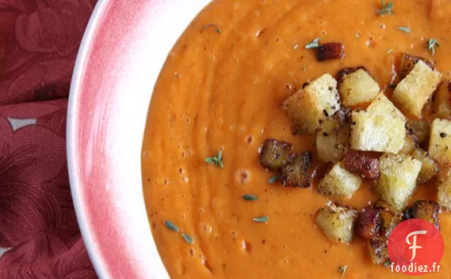 Soupe Crémeuse au Poivron Rouge Rôti et au Chou-Fleur