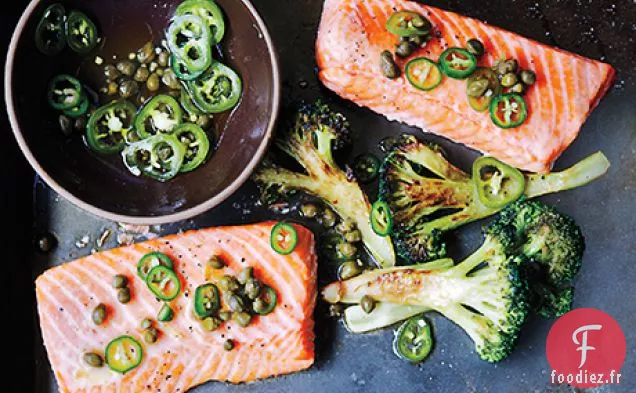 Saumon Rôti et Brocoli avec Vinaigrette Chili-Câpres