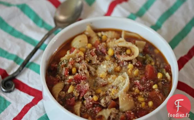 Soupe de Porc Épicée, Poivre Vert et Maïs