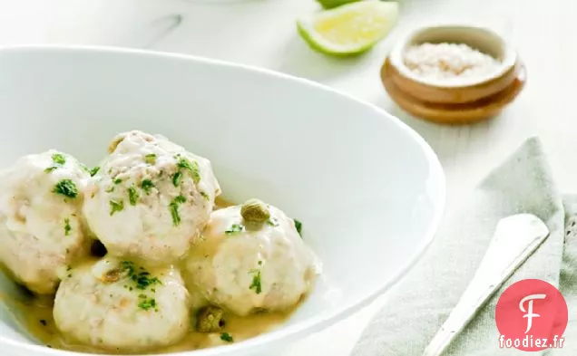 Königsberger Klopse - Boulettes de Viande Allemandes dans Une Sauce Crémeuse Aux Câpres