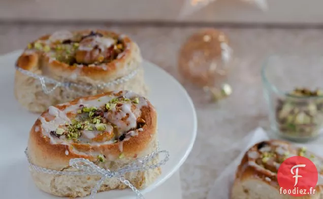 Brioches Stollen à l'Orange aux Canneberges et au Massepain