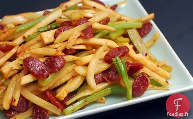 Fenouil Sauté Épicé, Céleri et Racine de Céleri Avec Saucisse Chinoise