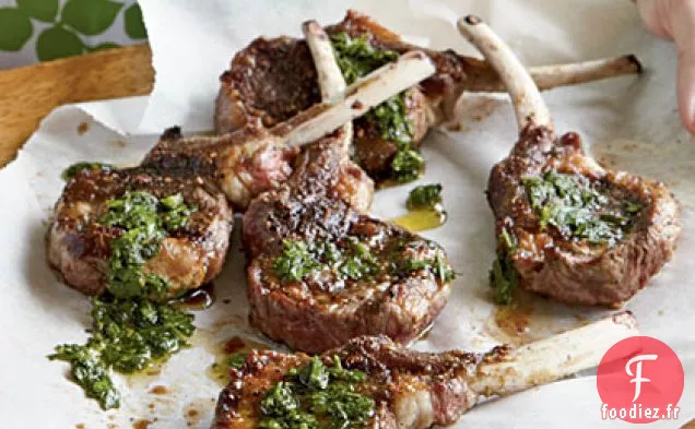 Côtelettes d'Agneau au Romarin et Poivre Noir