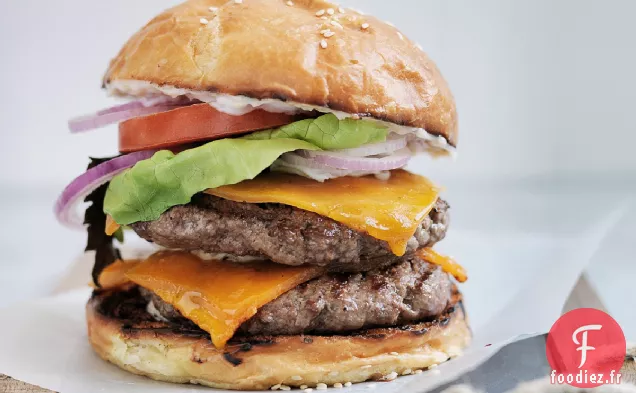 Recette de Double Cheeseburger à la Los Angeles de Roy Choi
