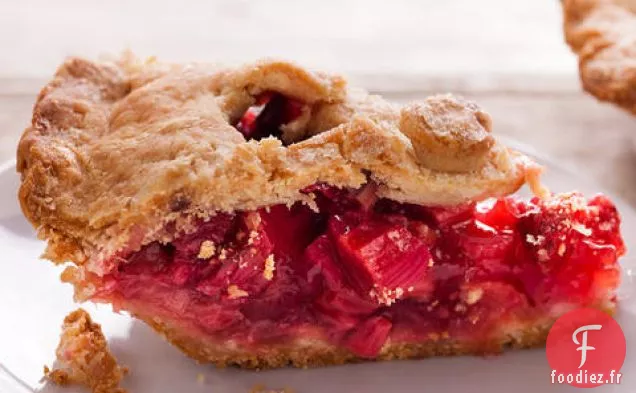 Tarte à la Fraise et à la Rhubarbe avec Croûte de Crème Sure