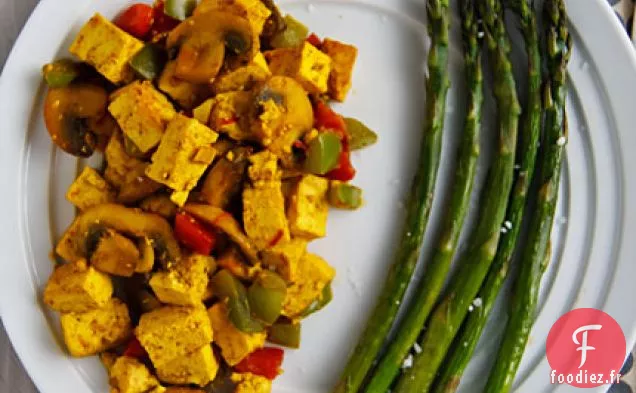 Tofu Brouillé au Curry Ridiculement Facile