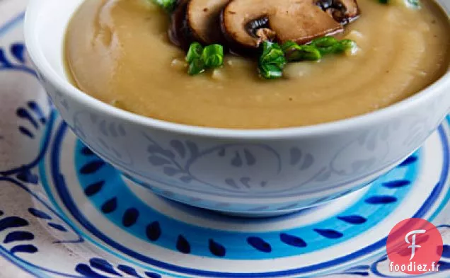 Soupe de Panais Rôti et d'Ail aux Champignons