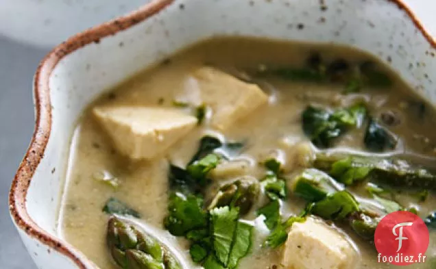 Curry Vert Thaï aux Légumes et au Tofu
