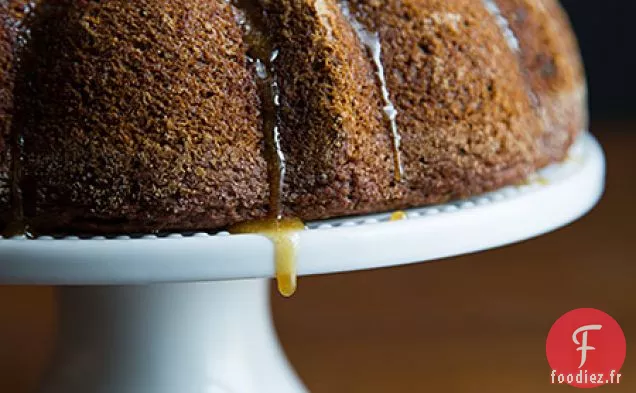 Gâteau au Gingembre et Compote de Pommes avec Glaçage à l'érable