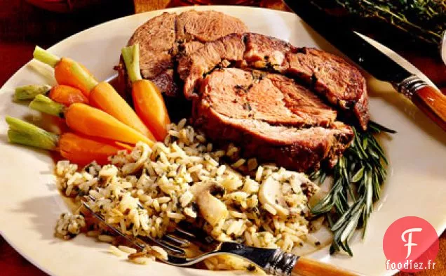 Gigot d'Agneau Farci à l'ail et aux Herbes