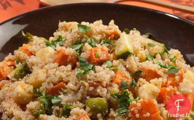 Salade de Quinoa Tiède aux Légumes d'automne Rôtis et Vinaigrette aux Oignons Verts au Gingembre