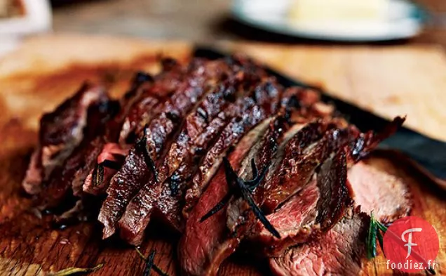 Gigot d'Agneau grillé à l'Ail et au Romarin