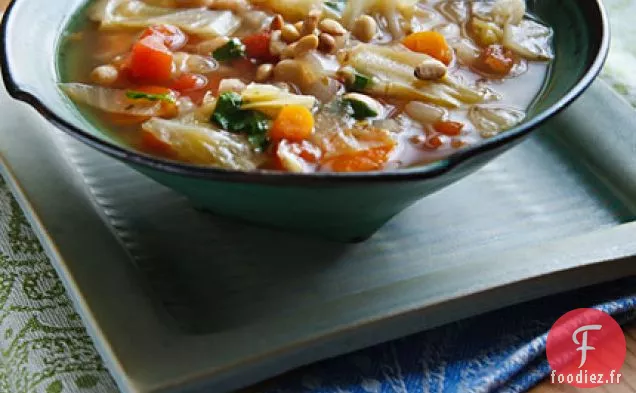 Soupe Simple au Chou et aux Pois Chiches au Basilic Frais