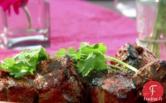 Côtelettes d'Agneau Collantes Épicées