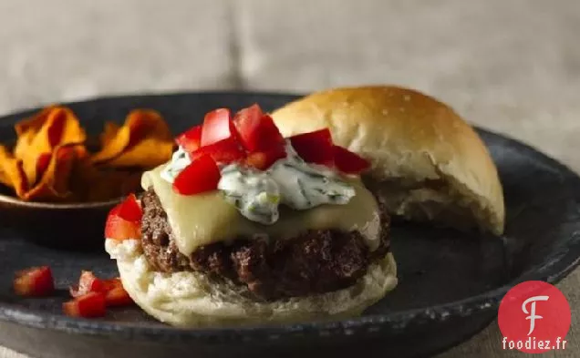 Hamburgers au Bœuf et au Chorizo avec Mayonnaise au Chili rôtie