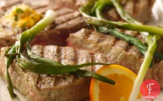 Steaks de Thon Grillés aux Oignons Verts et Beurre d'Orange