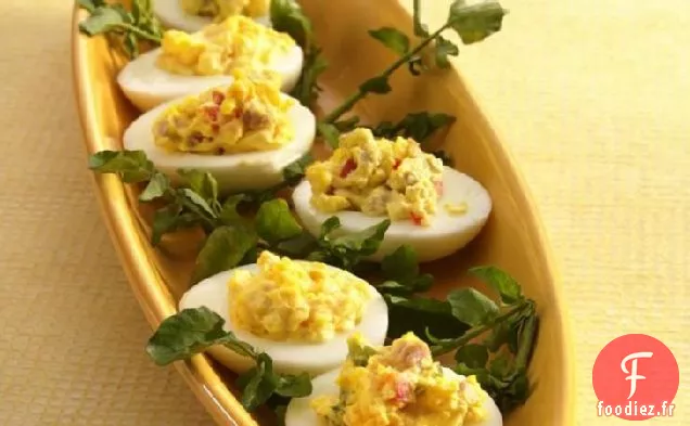 Oeufs diaboliques avec un coup de pied