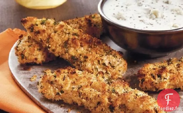 Doigts de Poulet Buffalo avec Vinaigrette au Fromage Bleu