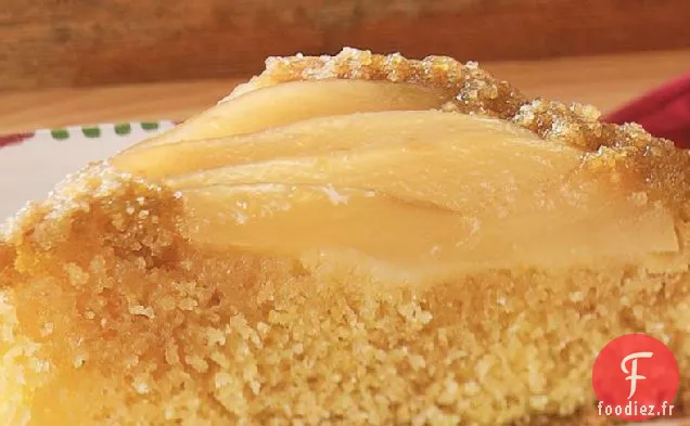 Gâteau Classique aux Poires À l'envers