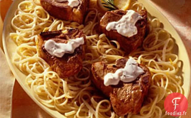 Agneau À La Sauce Au Romarin