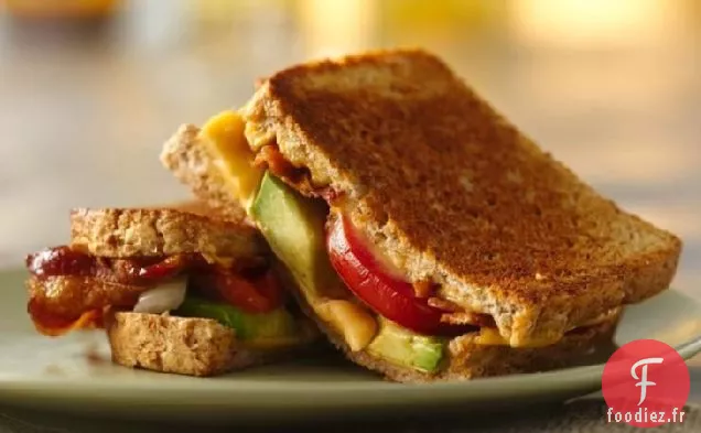 Grilled Cheese au Bacon, Tomate et Avocat