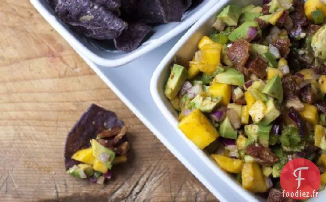 Salsa à la Mangue et à l'Avocat avec Bacon épicé