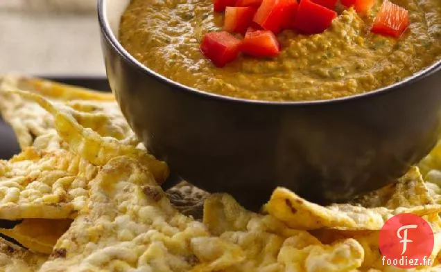 Houmous aux Épinards Fumés avec Chips de Pop-Corn
