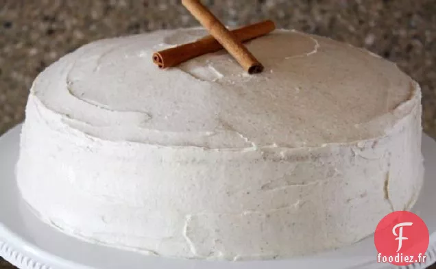 Gâteau Snickerdoodle avec Glaçage au Fromage à la Crème à la Cannelle