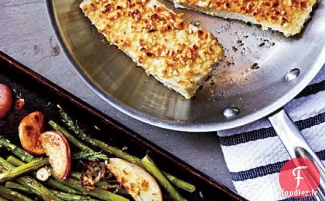 Flétan en Croûte de Noisettes et Asperges Rôties