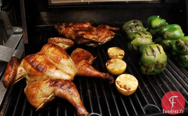 Poulet Grillé Mariné à l'Origan et aux Citrons Carbonisés