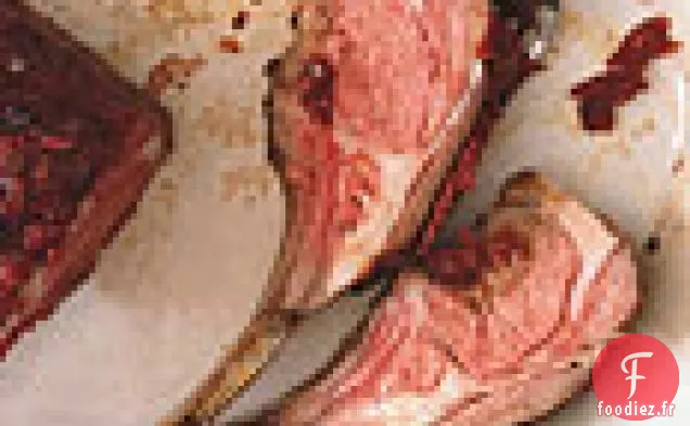 Carré d'Agneau en Croûte de Tomates Séchées au Soleil et d'Ail