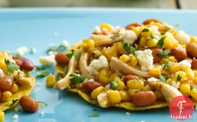 Tostadas de Poulet et de Maïs avec Salsa Verde