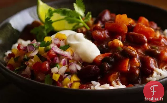 Chili aux Trois Haricots et Riz