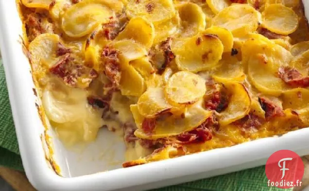 Pommes de Terre Gratinées aux Tomates Rôties au Feu