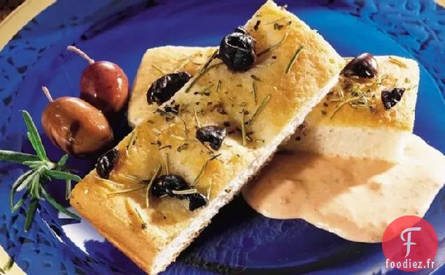 Focaccia aux Olives avec Trempette au Poivron rôti