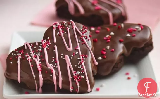 Coeurs de Brownie Glacés Traditionnels