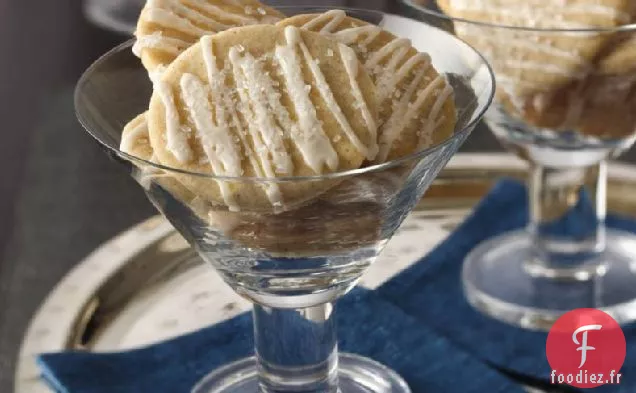 Biscuits Cocktail aux Épices Glacés au Rhum