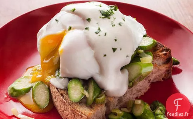 Asperges Bénédictines sauce Chèvre-Dijon