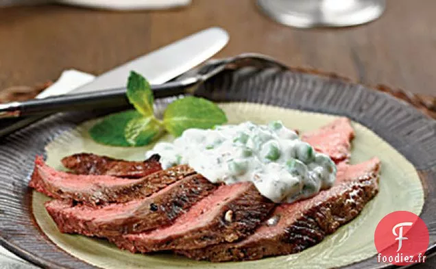 Agneau Émincé Glacé avec Sauce aux Pois Mentholés