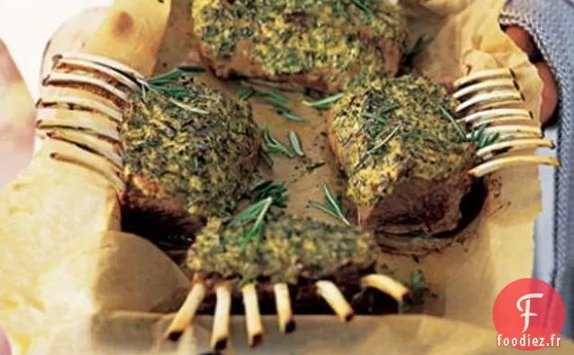 Carré D'Agneau en Croûte De Moutarde Et Romarin