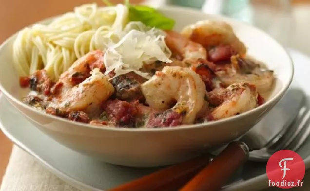 Capellini Crémeux de Tomates Rôties au Feu et de Crevettes au Pesto